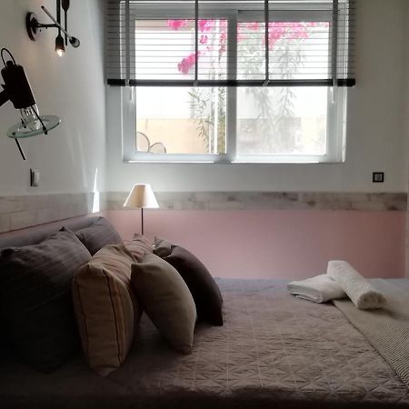 Amazing Semi-Basement Art Apartment Easy Walk To Nafplio Centre ภายนอก รูปภาพ