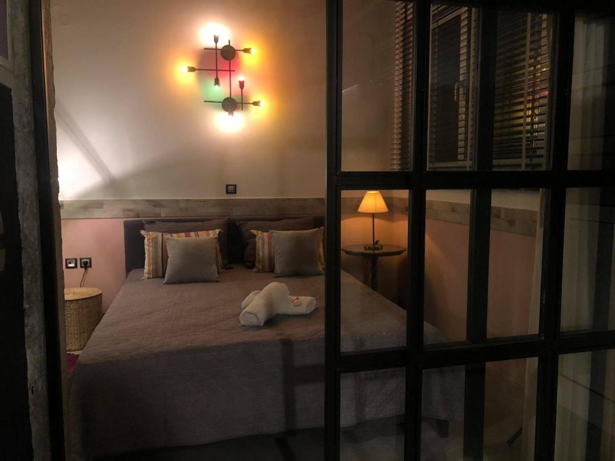Amazing Semi-Basement Art Apartment Easy Walk To Nafplio Centre ภายนอก รูปภาพ