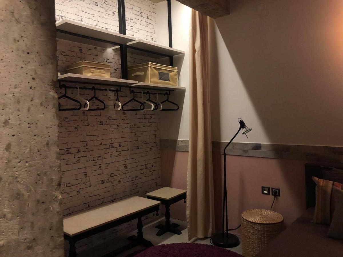 Amazing Semi-Basement Art Apartment Easy Walk To Nafplio Centre ภายนอก รูปภาพ
