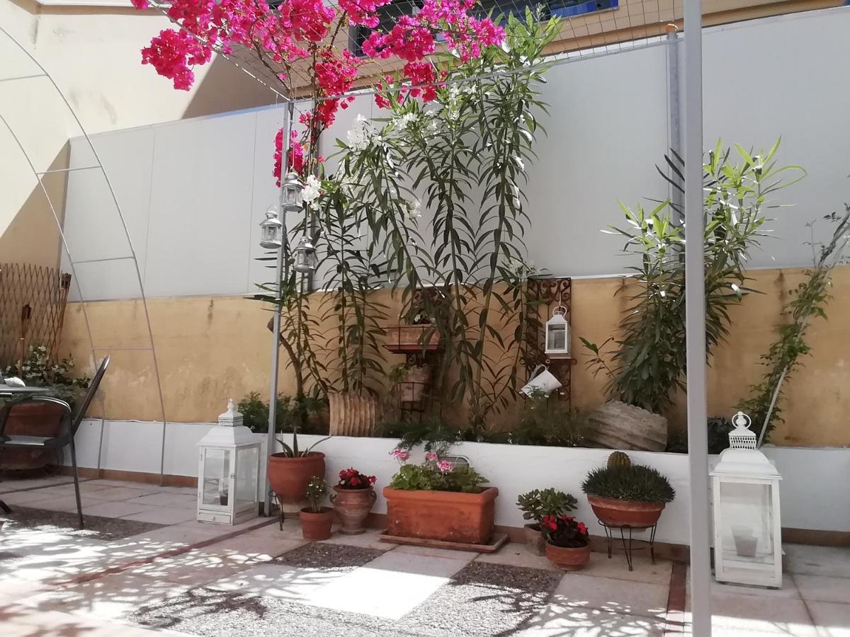 Amazing Semi-Basement Art Apartment Easy Walk To Nafplio Centre ภายนอก รูปภาพ