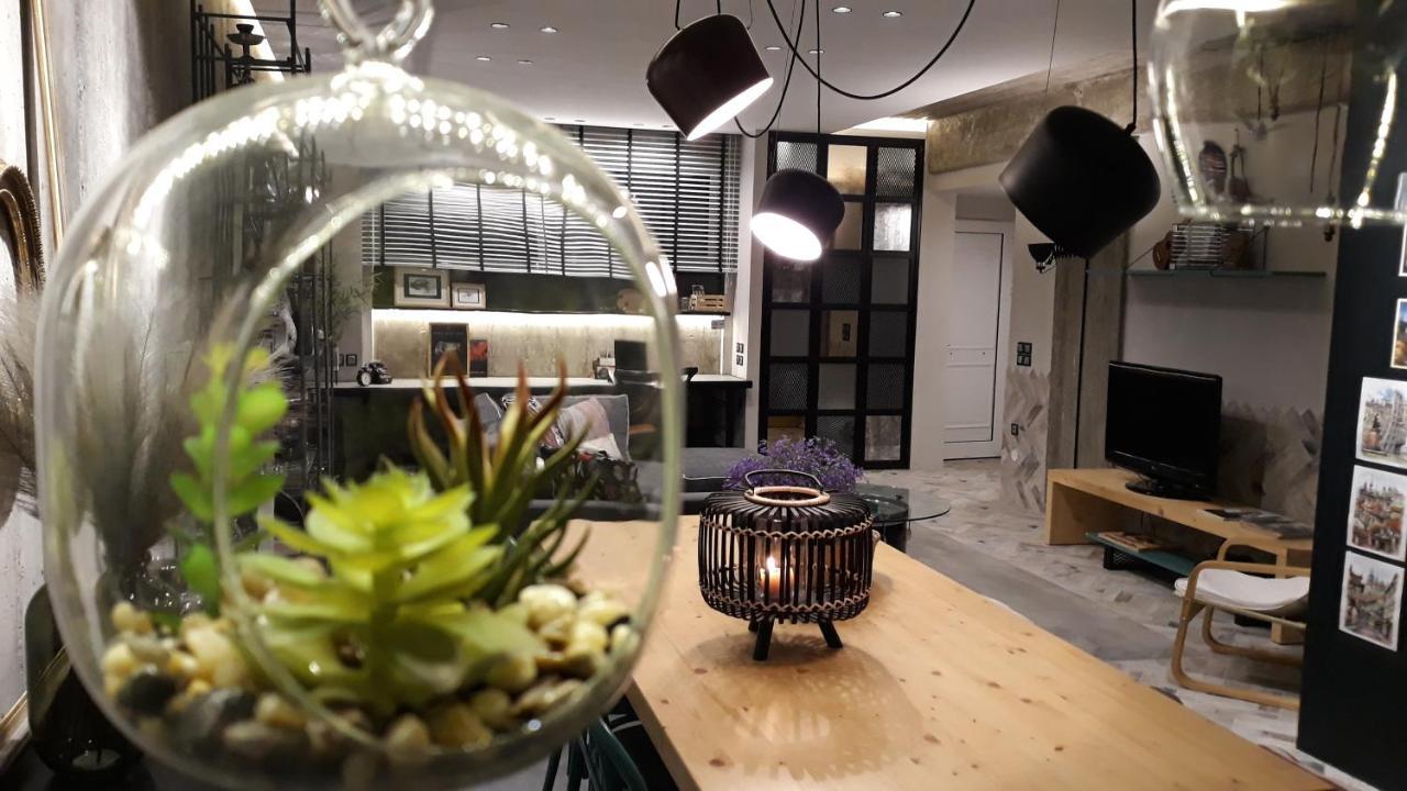 Amazing Semi-Basement Art Apartment Easy Walk To Nafplio Centre ภายนอก รูปภาพ