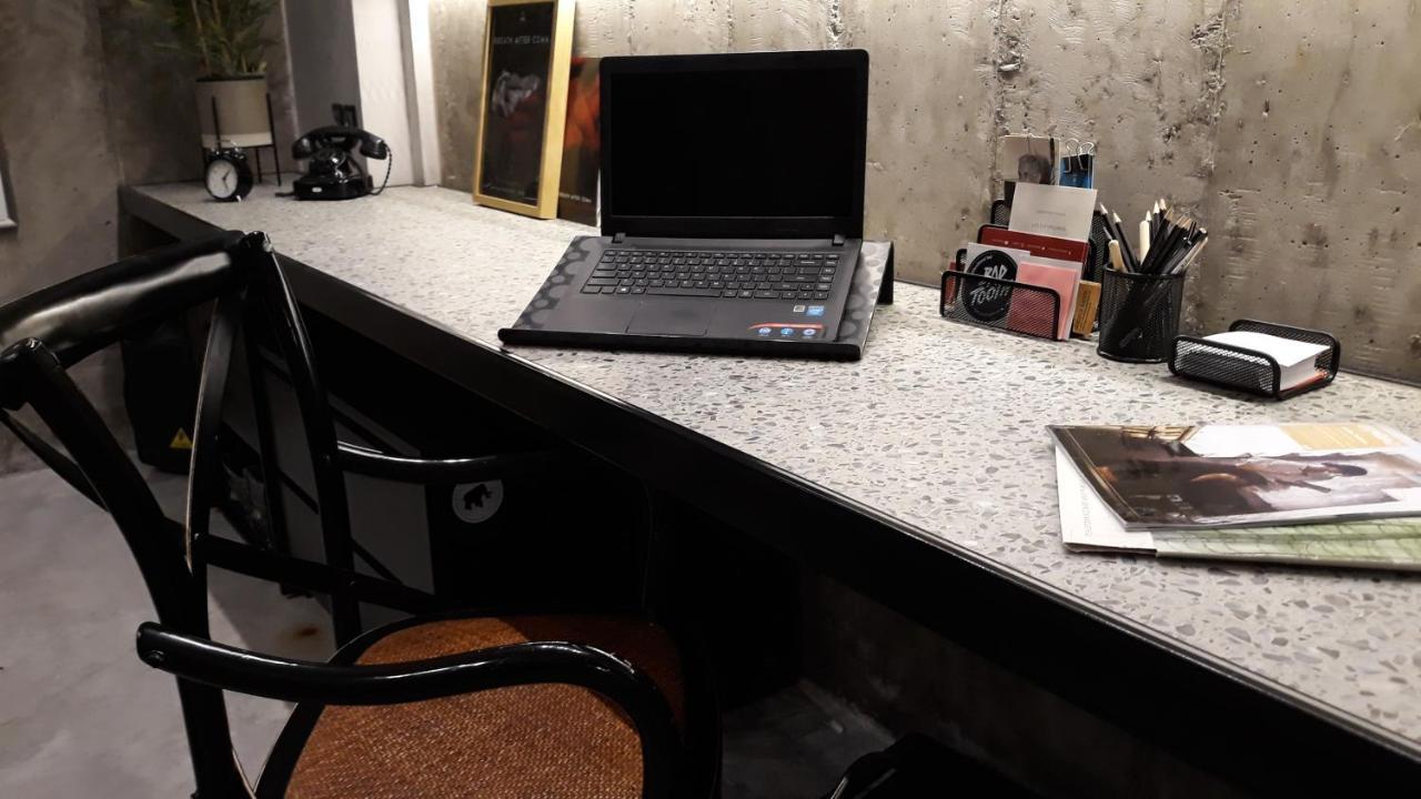 Amazing Semi-Basement Art Apartment Easy Walk To Nafplio Centre ภายนอก รูปภาพ