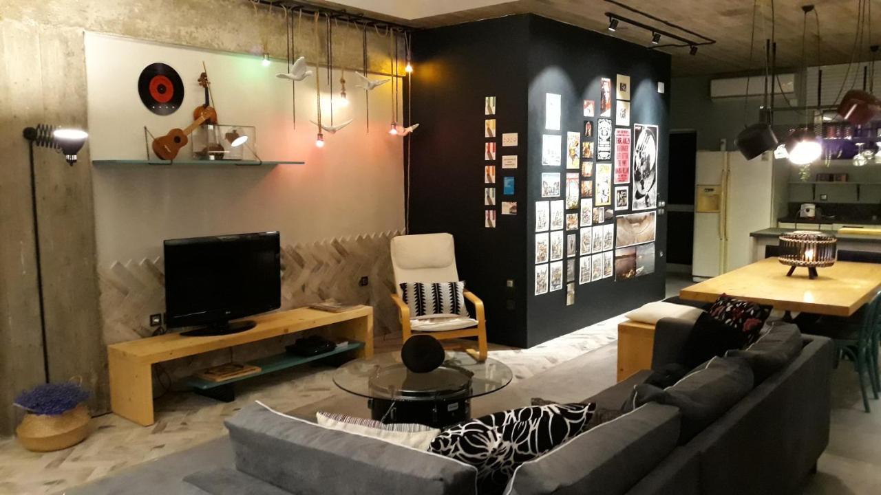 Amazing Semi-Basement Art Apartment Easy Walk To Nafplio Centre ภายนอก รูปภาพ