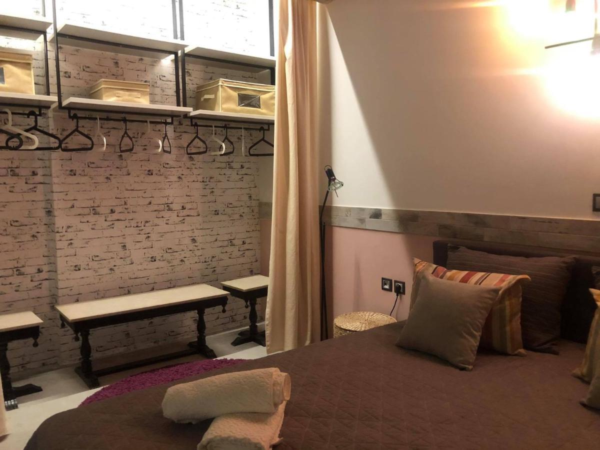 Amazing Semi-Basement Art Apartment Easy Walk To Nafplio Centre ภายนอก รูปภาพ