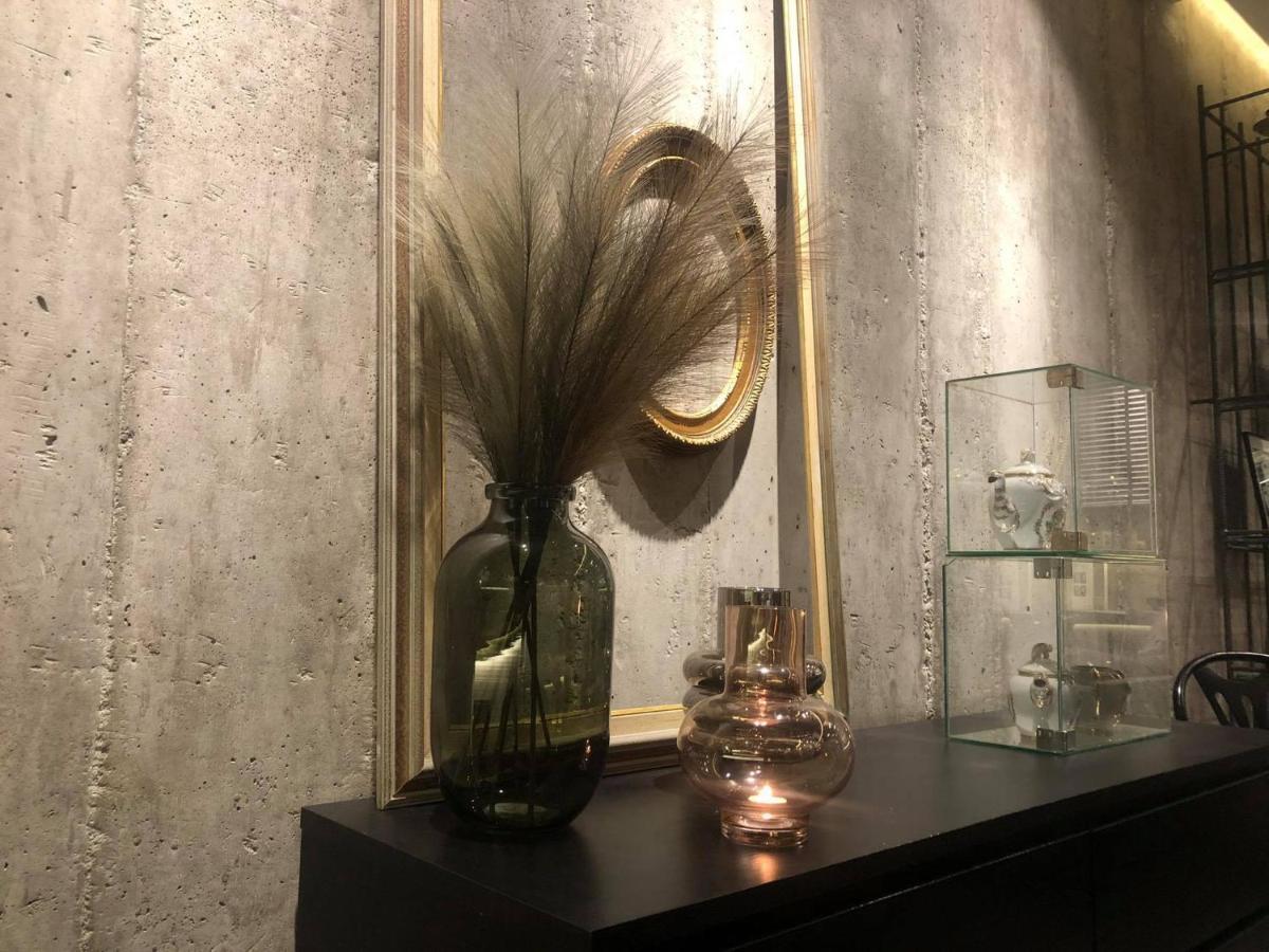 Amazing Semi-Basement Art Apartment Easy Walk To Nafplio Centre ภายนอก รูปภาพ